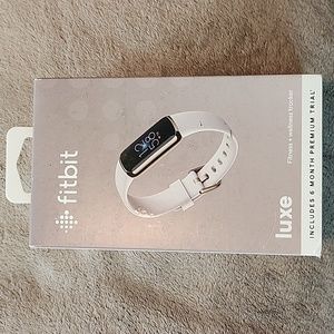 Fitbit Luxe (3 months old)